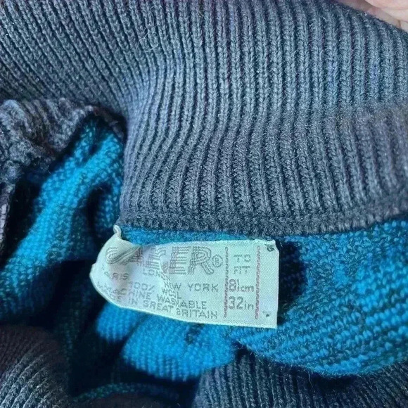 Vintage Jaeger Women's 80's Sweater - Picture 4 of 13
